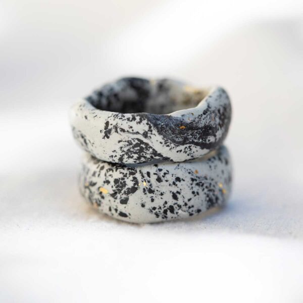 Stack of Two Sculpted Rings. Size 5,5-6.
