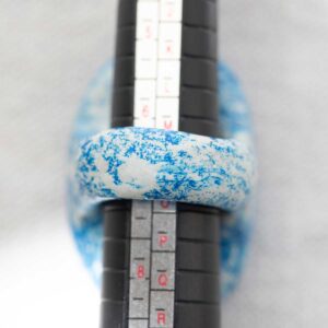 Sculpted Blue Ring with Glass Chips. Size 7. - Image 3