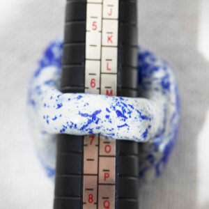 Sculpted Ring with Blue Glass. Size 6,5. - Image 5