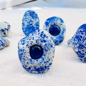 Sculpted Ring with Blue Glass. Size 6,5. - Image 6