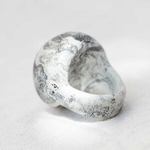 Sculpted Ring with Light Blue Glass. Size 6. - Image 3