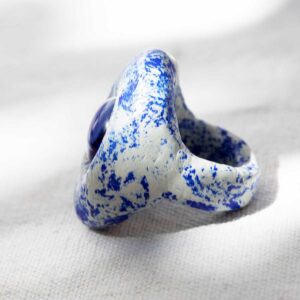 Sculpted Oval Blue Ring. Size 7,5. - Image 2