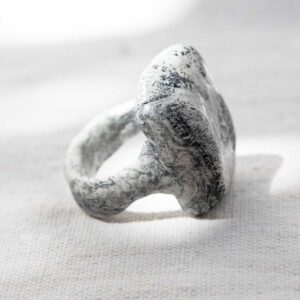 Sculpted Rock Ring. Size 9. - Image 4