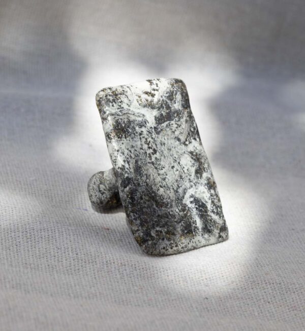 Chunky Rectangle Ring. Size 9,5.